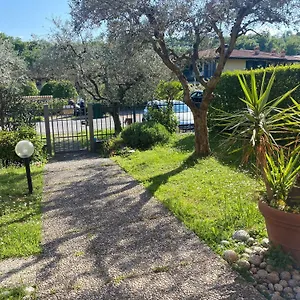 Nonna Cecilia Puegnago sul Garda